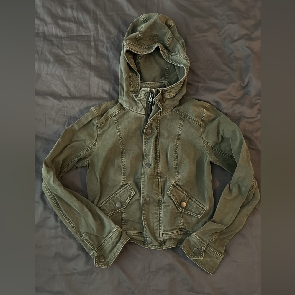 TNA light weight jacket XS